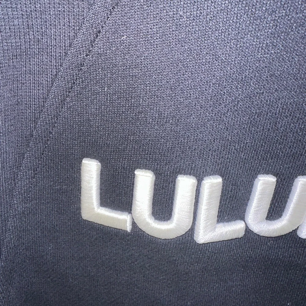 Lululemon Scuba Oversized Pullover M/L - Picture 4 of 4